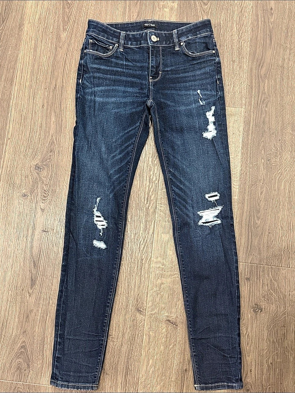 White House Black Market Skinny Leg Distressed Skinny Jeans in Blue Size 2R